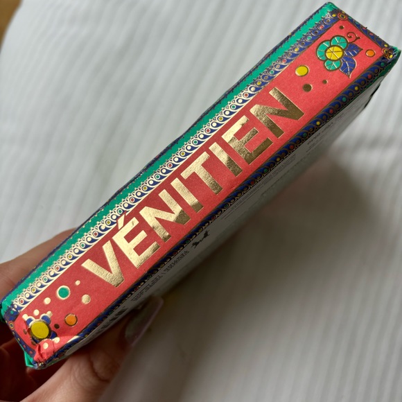 LUSH Venetien Henna - Picture 3 of 4